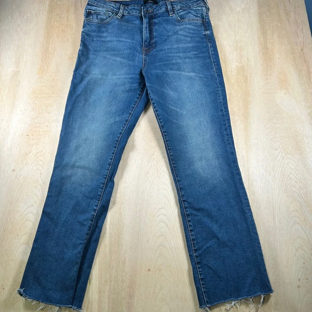 True Religion Becca Mid Rise Bootcut Jeans Blue Raw Hem Size 34x30 Mens